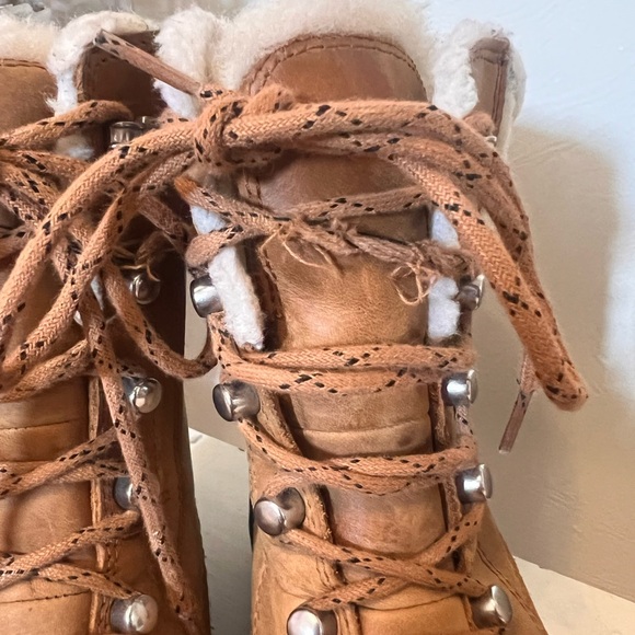 SOREL duck boots size 6.5 - Picture 5 of 6